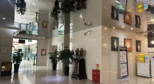 A Family Fashion Hotel (Urumqi Xuzigou Branch), Rezerwuj Hotel Urumqi Xinjiang