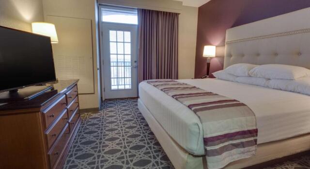 Люкс Drury Inn & Suites Las Cruces
