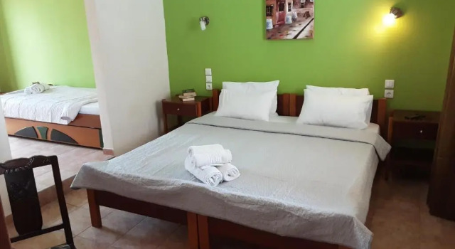 Трёхместный номер Standard с видом на горы Poseidon Rooms