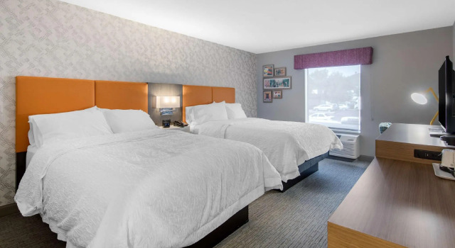 Четырёхместный номер Standard Hampton Inn & Suites Ruidoso Downs