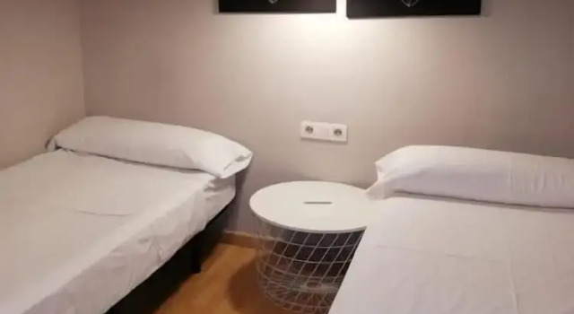Семейные апартаменты с 4 комнатами с балконом и с видом на город BeBarceloner Francesc Macia Apartments