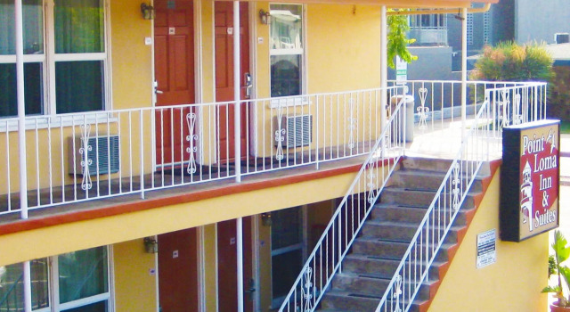 Hotel Point Loma