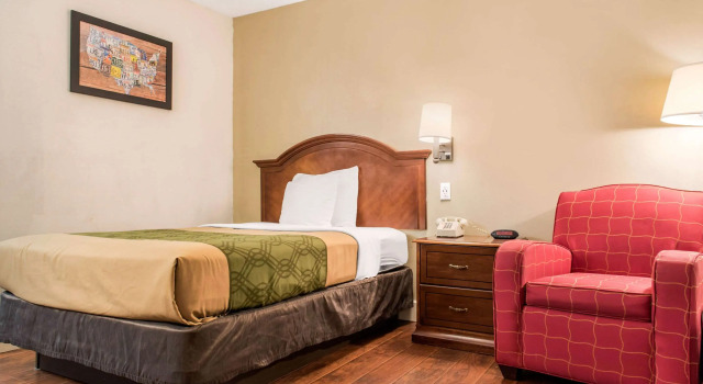 Двухместный номер Econo Lodge Holland - Toledo