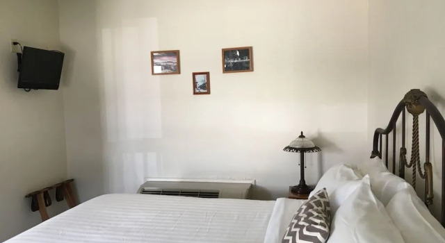 Sugarcreek Village Inn, Забронировать Отель Отели Шугаркрик с парковкой, Парковка