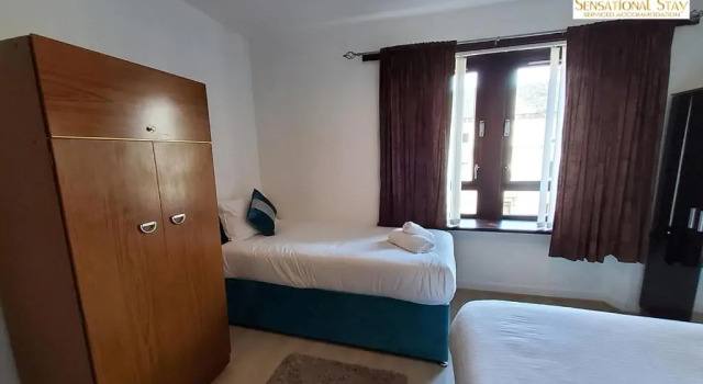 4 Bedroom Apt at Sensational Stay Serviced Accommodation Aberdeen - Roslin Street, Prenota Hotel Aberdeen 