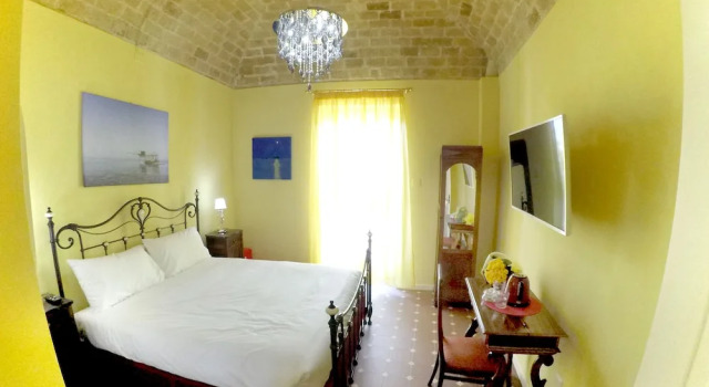 Двухместный номер Classic с балконом и с видом на город Palazzo Florio Boutique Residence