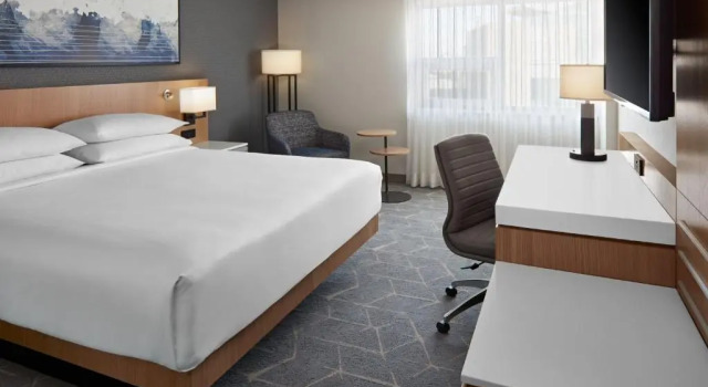 Номер Standard Delta Hotels Calgary Airport In-Terminal