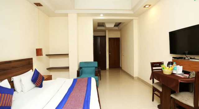 Oyo 8876 Hotel Sarthi