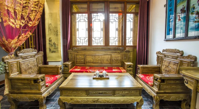 Трёхместный люкс Classic Hongxingju Inn