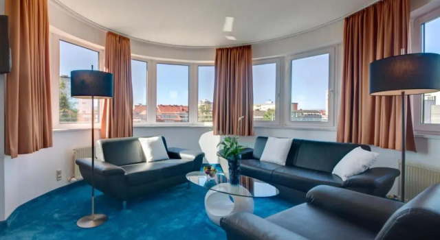 Полулюкс Skycity Hotel Atrigon