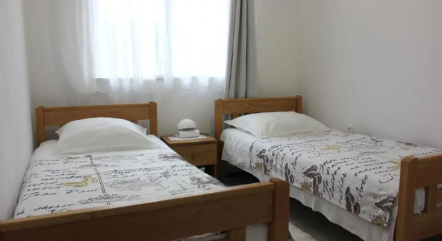 Apartment Maras