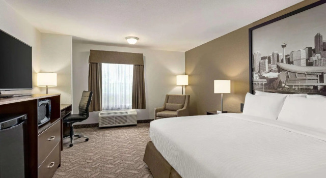 Двухместный номер Business Super 8 by Wyndham Calgary Shawnessy Area