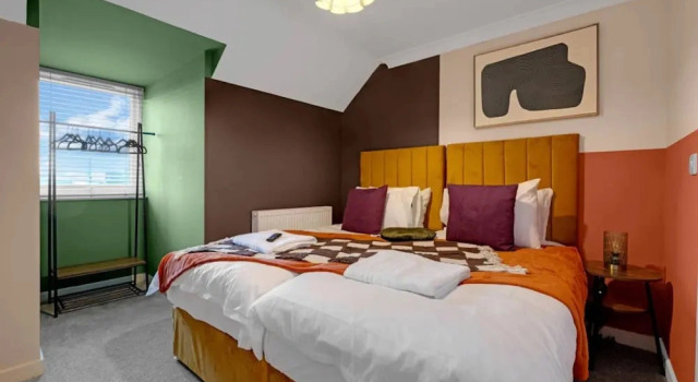 Harland Haven Spacious 4BR House in Ipswich, Забронировать Дом для отпуска Виллы Ипсвича, рядом с IP-City Centre - Conference Venue, Вилла