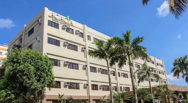 Acacia Hotel Bacolod, Book Hotel Hoteller i Negros Occidental med parkering, Parkering