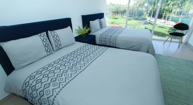 Luxury Apartment in Marina Vallarta-garden, Book Apartment Hotels in Jalisco with a Pool, Swimming Pool