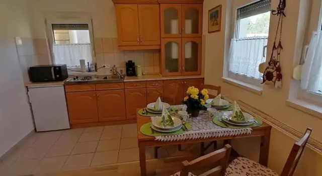 Szaffária Apartman, Book Lejlighed Kehidakustany 