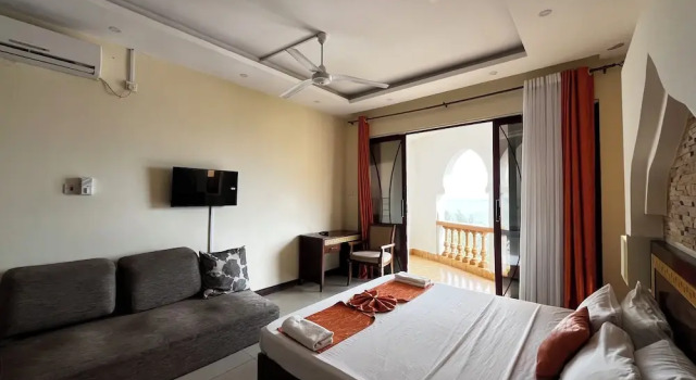 Апартаменты Deluxe с 2 комнатами с балконом Shanzu Creek Beachfront Apartments