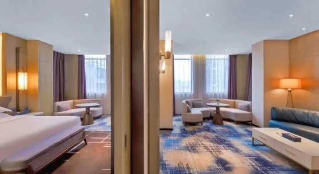 Люкс Comfort Layton Garden Inn Dongguan Fenggang Longfeng Villa