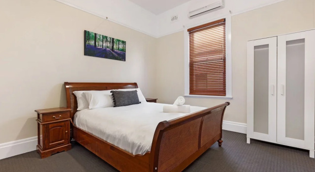 Drummoyne 3 Bedroom Home (62ALE), 预订 度假屋 Drummoyne 新南威尔士