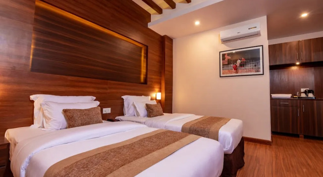 Двухместный номер Deluxe с балконом и с видом на город Sunshine Boutique Hotel