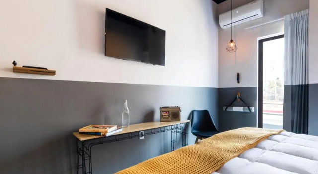 Номер Standard с балконом Hotel NEXT Guadalajara
