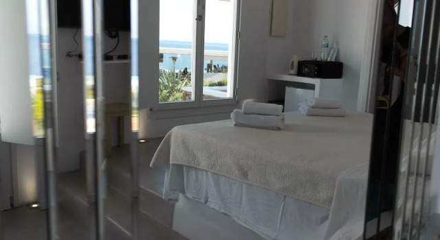 Номер Superior Mykonos Pantheon