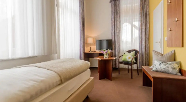 Одноместный номер Standard с балконом Villa Neptun