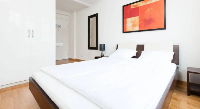 Swiss Star Guesthouse Oerlikon, Varaa Hotelli Oerlikon 