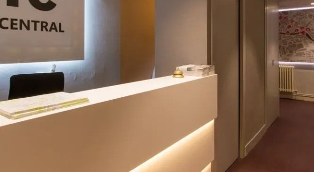 Central Bilbao, Rezerwuj Hotel Hotele w Baskonia z parkingiem, Parking