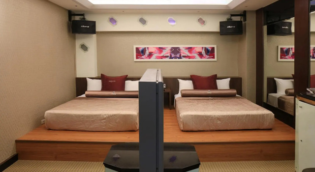 Номер Deluxe In-stone Motel