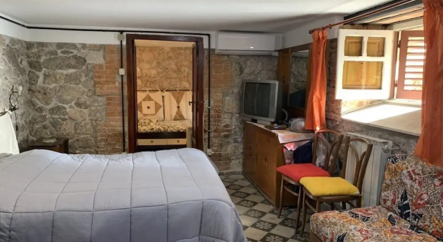 Margherita di Savoia Apartment, Book Lejlighed Lido di Mondello Sicilien