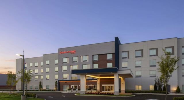 Hampton Inn & Suites By Hilton Long Island Farmingdale, Rezervasyon Otel Farmingdale Long Island