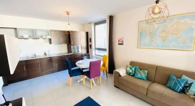 Апартаменты Comfort с балконом Large Studio in Center with Terrace