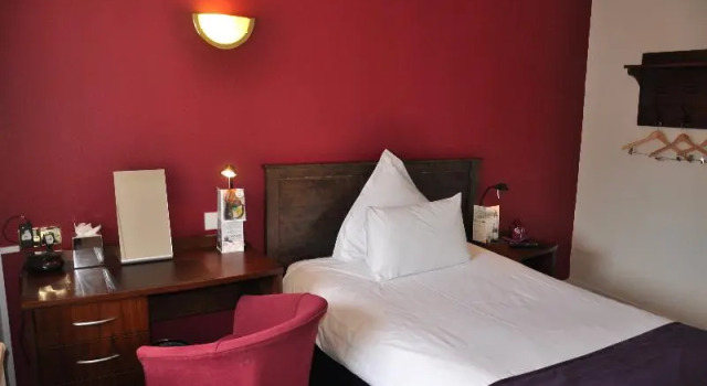Номер Standard Carmelite Hotel
