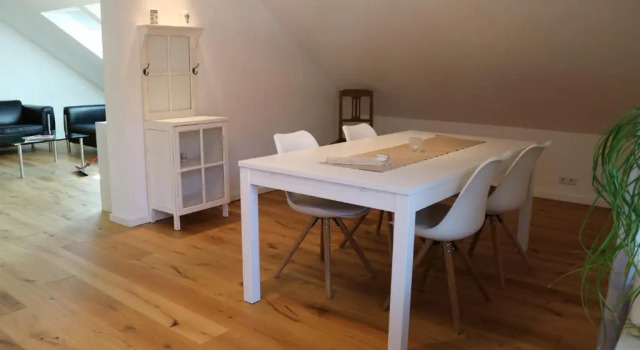Tuniberglounge - moderne, helle und großzügige Wohnung