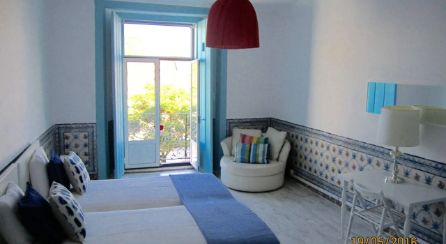 B.Mar Hostel & Suites, Забронировать Хостел Хостелы Лиссабона, рядом с Dona Maria II National Theatre, Хостел