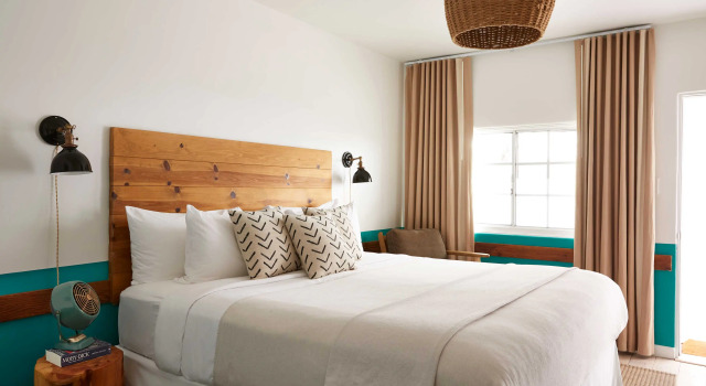 Номер Deluxe Cambria Beach Lodge