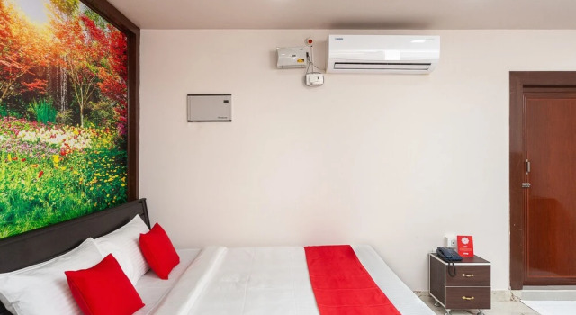 Pmr Guest Inn By OYO Rooms, Забронировать Гостевой дом Тирупати штат Андхра-Прадеш, рядом с Центральный автобусный вокзал APSRTC