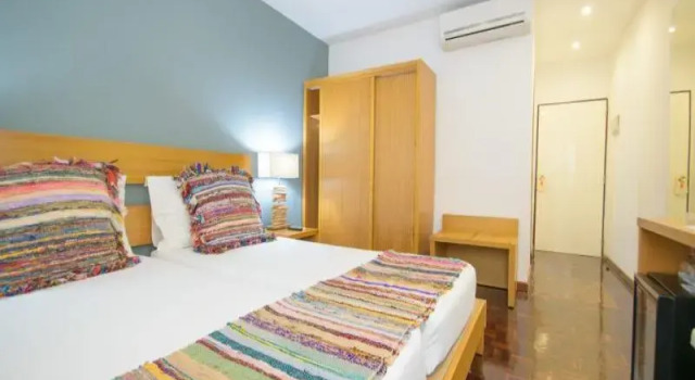 Одноместный номер Standard с балконом и с видом на город Oasis Porto Grande
