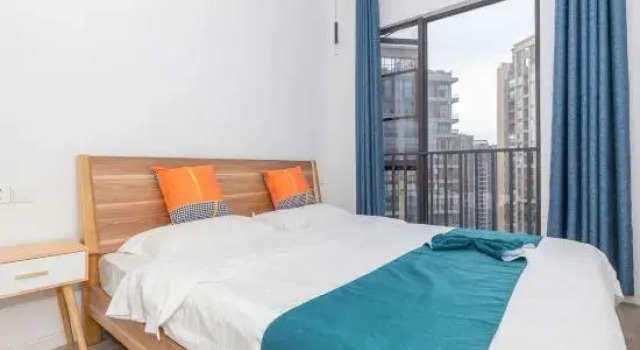 Двухместный люкс Deluxe c 1 комнатой Muzi Yaju Homestay (Guilin Luhu International Peanut Tang Store)