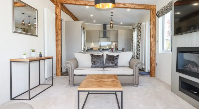 Chestnut Lodge, Varaa Lomakoti Mökit kohteessa Merseyside, Mökki