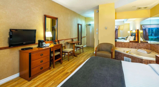 Двухместный номер Standard с видом на сад Cedar Meadows Resort & Spa, an Ascend Collection Resort