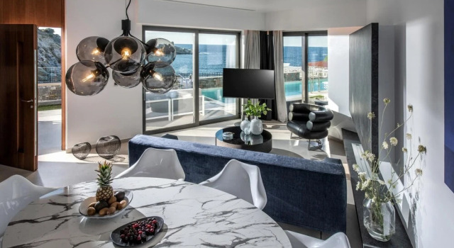 Made By The Sea Villas 8 Bdrm, Rezerwuj Hotel Hotele w Retimno z parkingiem, Parking