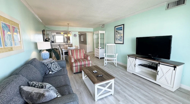 Номер Standard 451 El Matador 2 Bedroom Condo by RedAwning