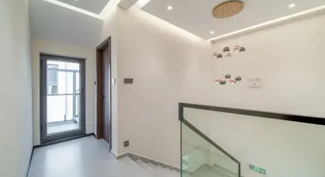Manji Cloud Secret Land & Mountain Wild Luxury Guesthouse (Jiuhuashan Scenic Area Branch), Prenota Hotel Hotel a Chizhou con parcheggio, Parcheggio