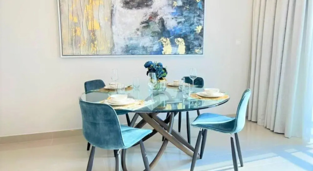 Elegant Luxury Apartment with Stunning Lake Views in Dubai Creek Harbour By ĀYA Boutique, Забронировать Апартаменты/квартира Отели Дубая с бассейном, Бассейн