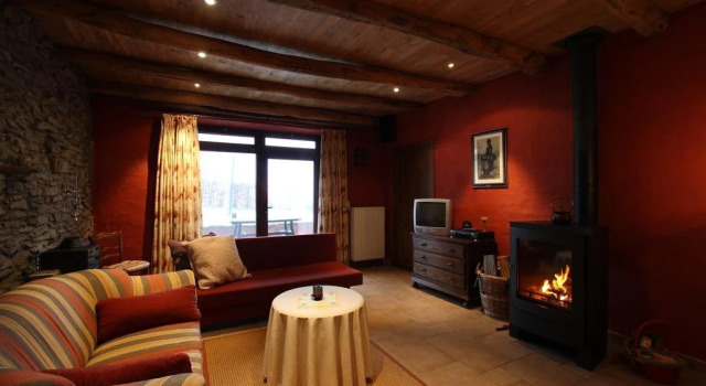 B&B La Haute Voie, Забронировать Отель «постель и завтрак» Бьевр Land of the High Lesse