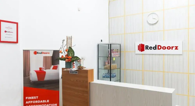RedDoorz near Sultan Mahmud Badaruddin Airport Palembang