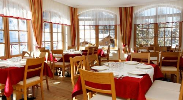 Schneehaus, Rezerwuj Hotel Hotele w Salzburg z parkingiem, Parking