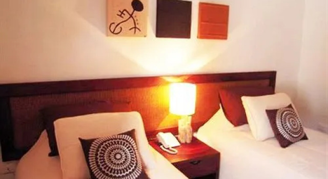 Hacienda El Roble Hotel, Rezervovat Hotel Hotely v Santander s parkováním, Parkování
